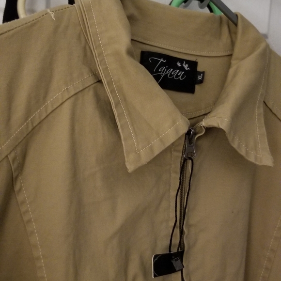 Abayas - Picture 3 of 4